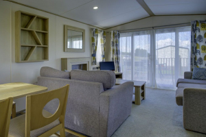Van-10-2 - Lounge